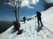 Salita sulla neve da Avolasio alla SELLA (1450 m.) il 10-4-13